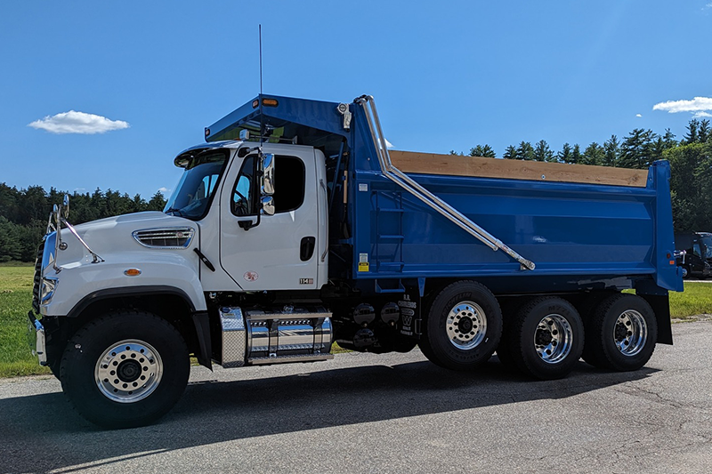 rr-dumptrks_rrch-triaxle_mod-800x533