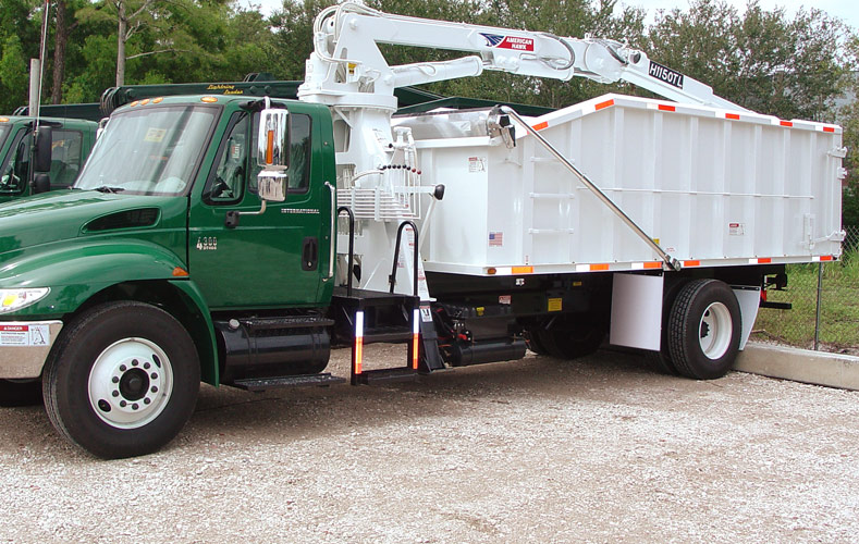 rr-large-thumbs-truck-tarp-systems-_0004_TM500-Grapple-Bulk-Loader-Truck